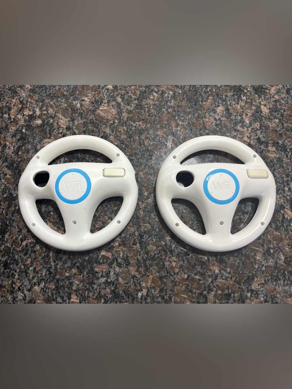 2X Official Nintendo Wii Steering Wheel Mario Kart OEM White RVL-024 Lot of 2